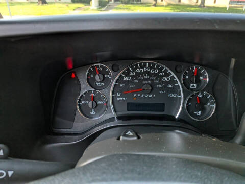 2023 Chevrolet Express 2500