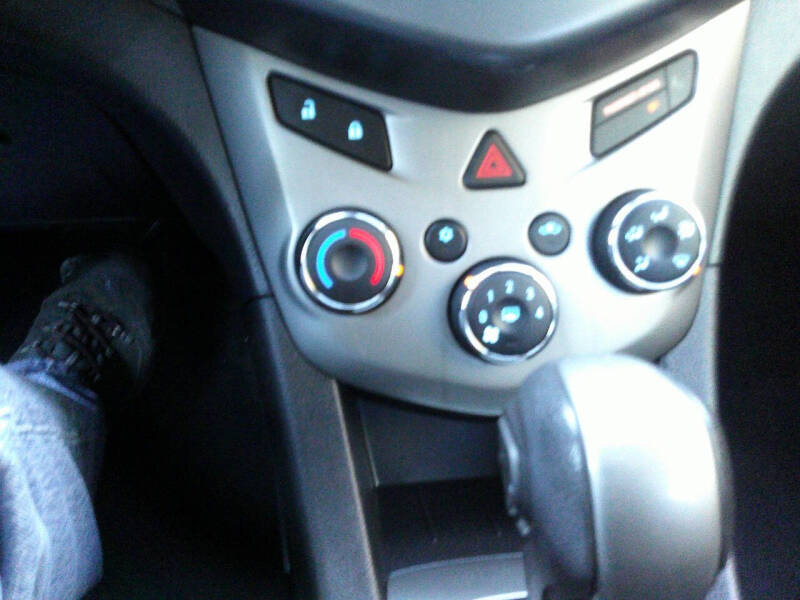 2013 Chevrolet Sonic LT Auto