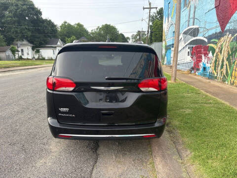 2019 Chrysler Pacifica Touring L