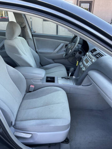 2007 Toyota Camry LE