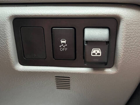 2011 Toyota Tundra Grade