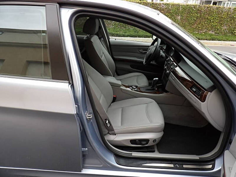 2011 BMW 3 Series 328i