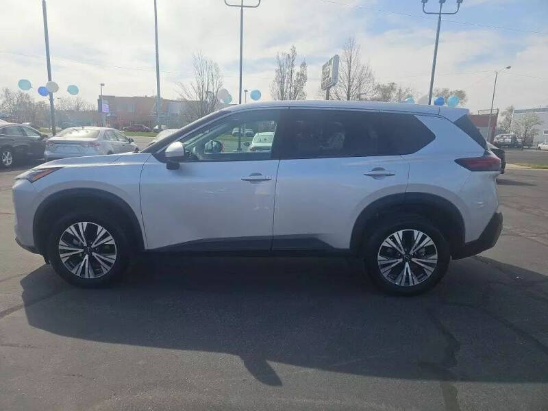 2023 Nissan Rogue SV