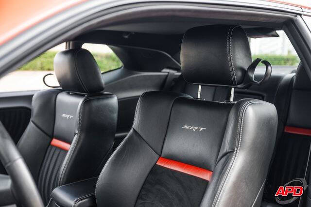 2008 Dodge Challenger SRT8