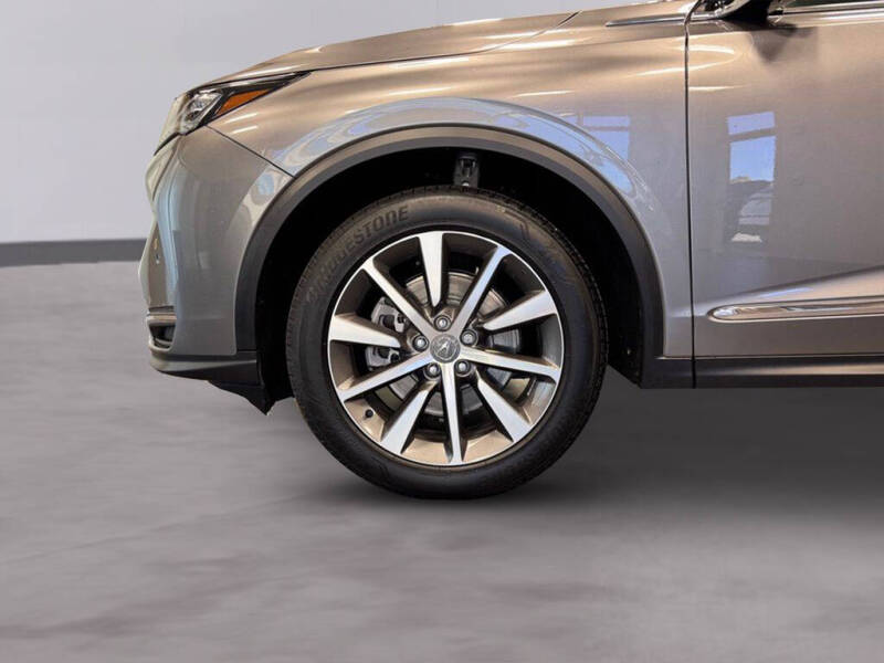 2025 Acura MDX w/Tech