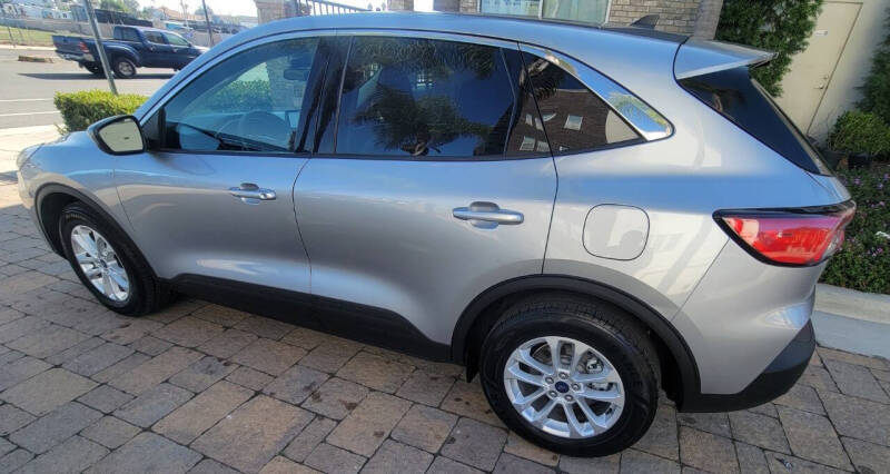 2021 Ford Escape Hybrid SE