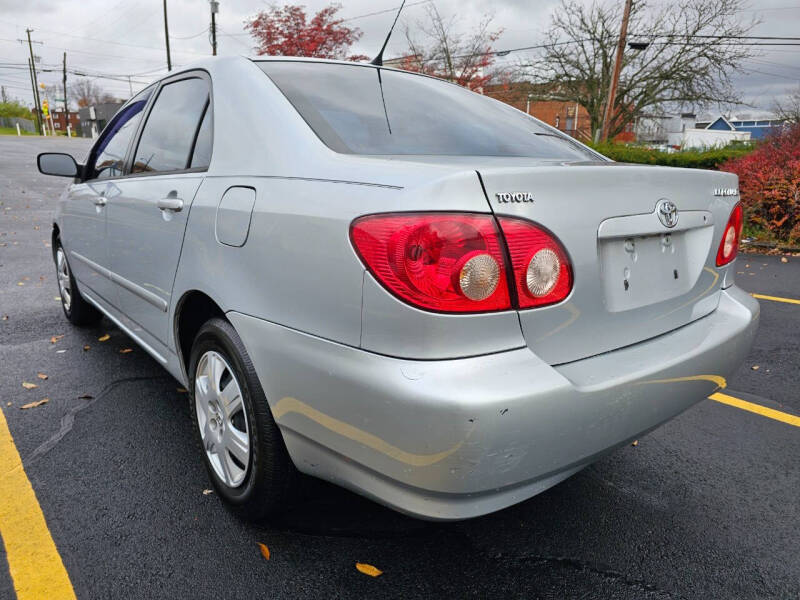 2006 Toyota Corolla LE photo 7