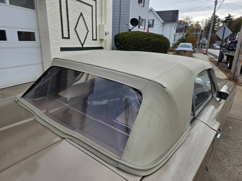 1966 Ford Thunderbird