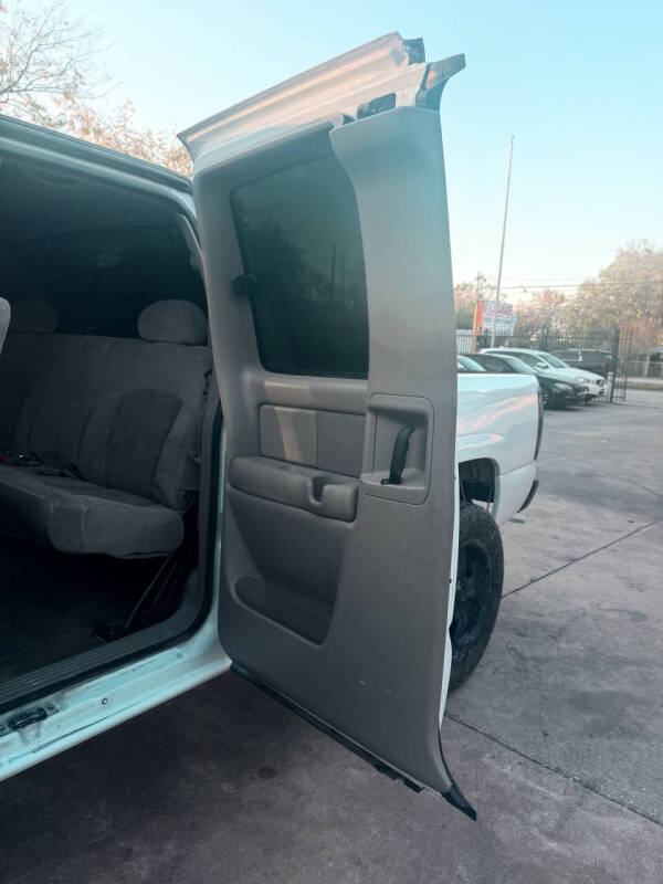 2002 Chevrolet Silverado 1500 LS