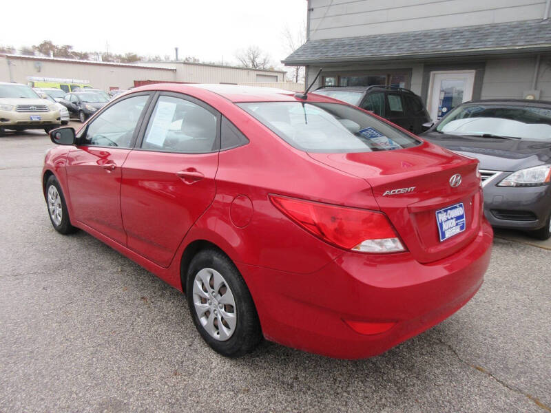 2017 Hyundai Accent SE