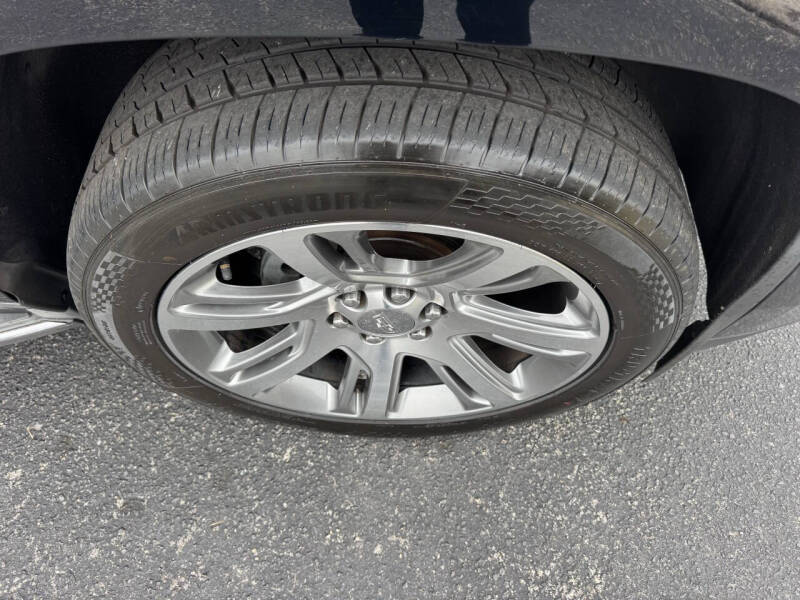 2016 Cadillac Escalade ESV Luxury Collection