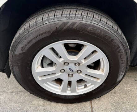 2011 Ford Edge SE