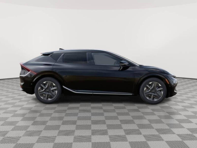 2025 Kia EV6 Light Long Range