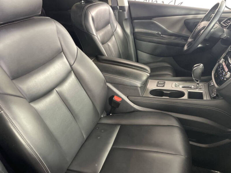 2023 Nissan Murano SV