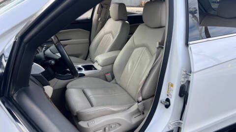 2012 Cadillac SRX Luxury Collection