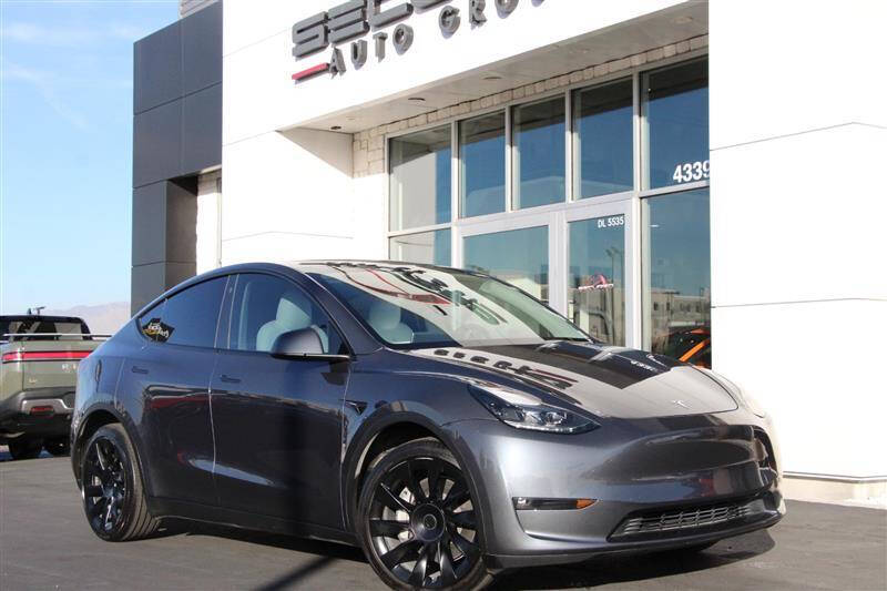 2023 Tesla Model Y Long Range
