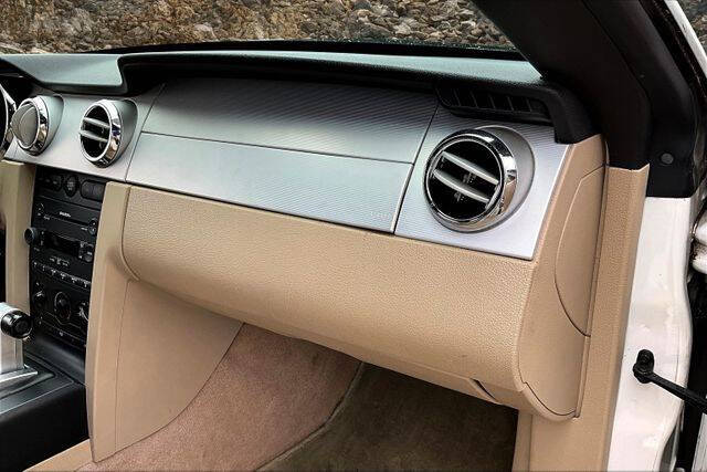 2007 Ford Mustang GT Deluxe