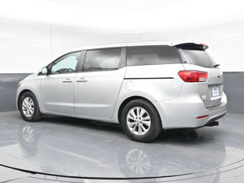 2015 Kia Sedona LX
