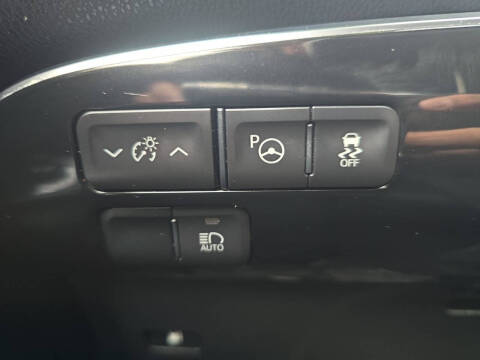 2018 Toyota Prius Four Touring