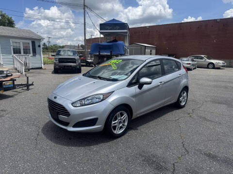 2017 Ford Fiesta SE