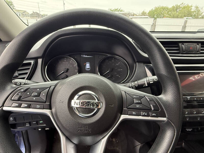 2017 Nissan Rogue S