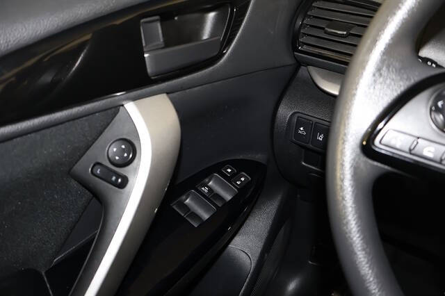 2023 Mitsubishi Eclipse Cross LE