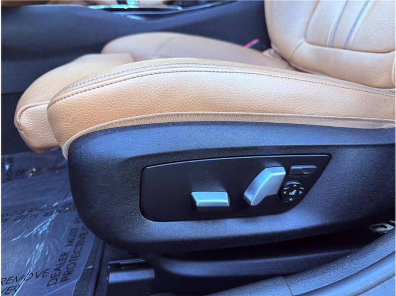2017 BMW 5 Series 530i