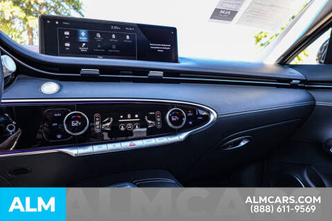 2024 Genesis Electrified GV70