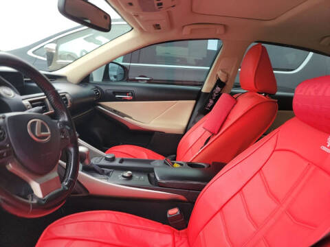 2016 Lexus IS 200t