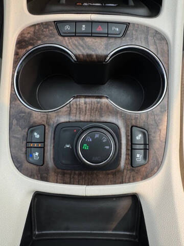 2021 GMC Acadia Denali