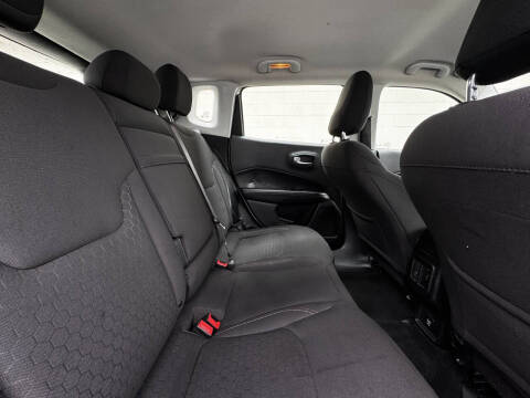 2018 Jeep Compass Sport