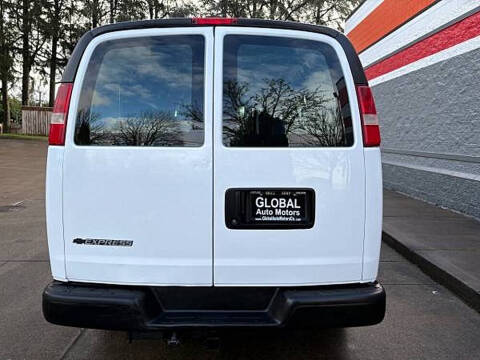 2011 Chevrolet Express 3500