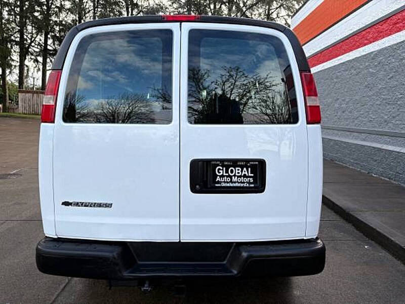 2011 Chevrolet Express 3500