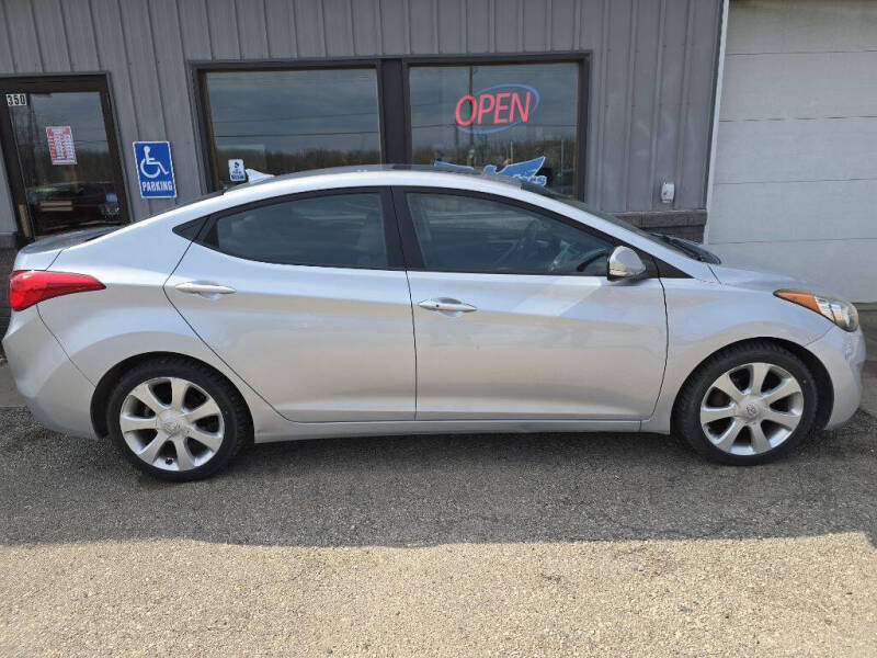Used 2012 Hyundai Elantra Limited with VIN 5NPDH4AE7CH082523 for sale in La Crescent, Minnesota