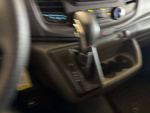 2025 Ford Transit 250