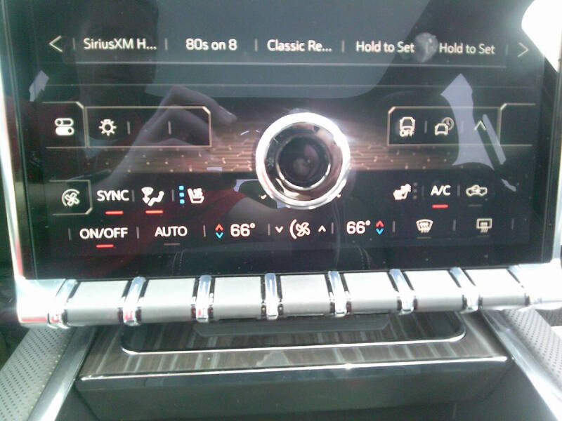 2025 GMC Sierra EV Denali