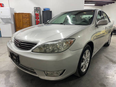 2005 Toyota Camry XLE