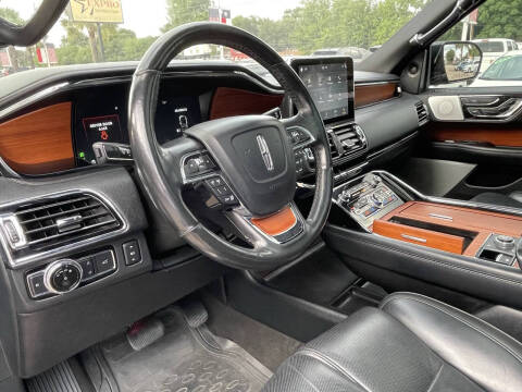 2019 Lincoln Navigator L Reserve