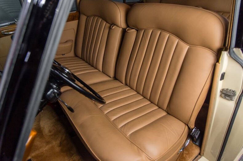1961 Rolls-Royce SILVER CLOUD LWB