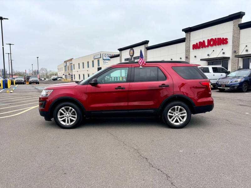 2017 Ford Explorer