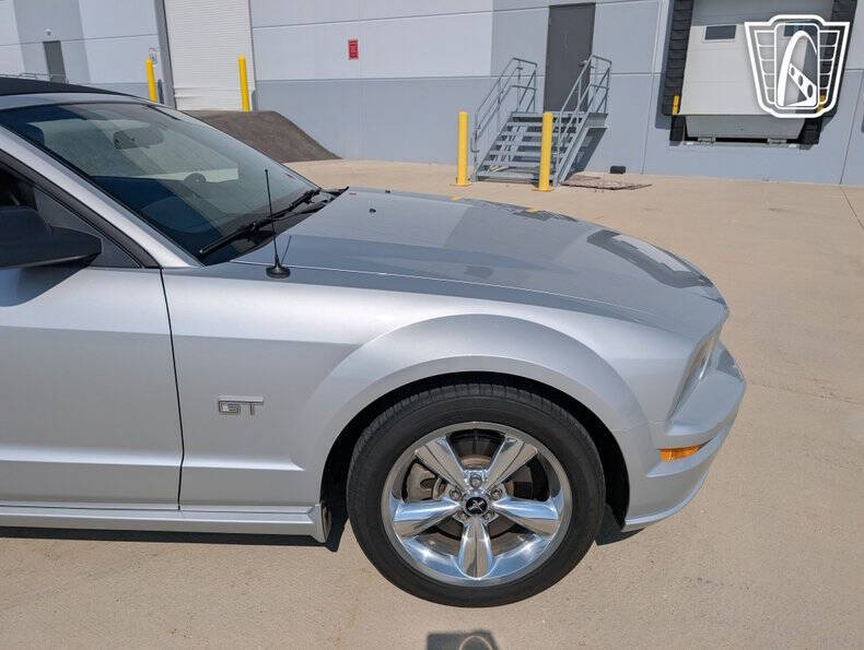 2005 Ford Mustang