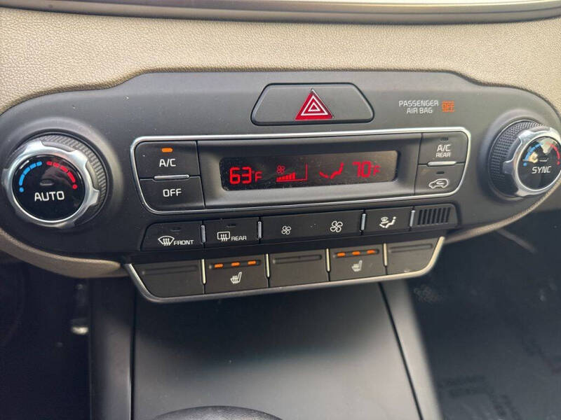 2020 Kia Sorento S V6