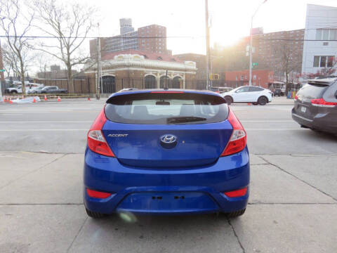 2014 Hyundai Accent SE