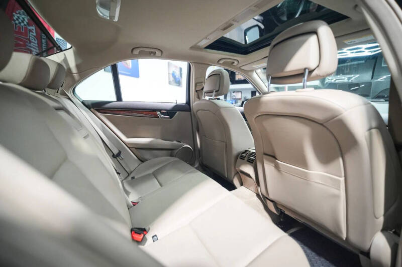 2011 Mercedes-Benz C-Class