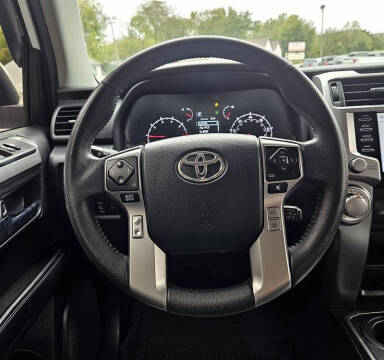 2023 Toyota 4Runner SR5