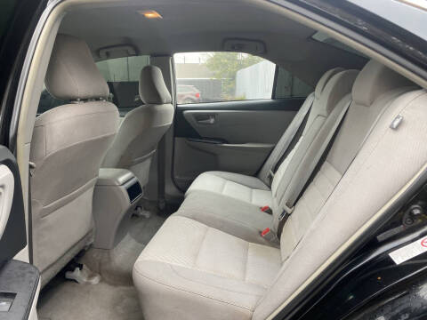 2015 Toyota Camry LE