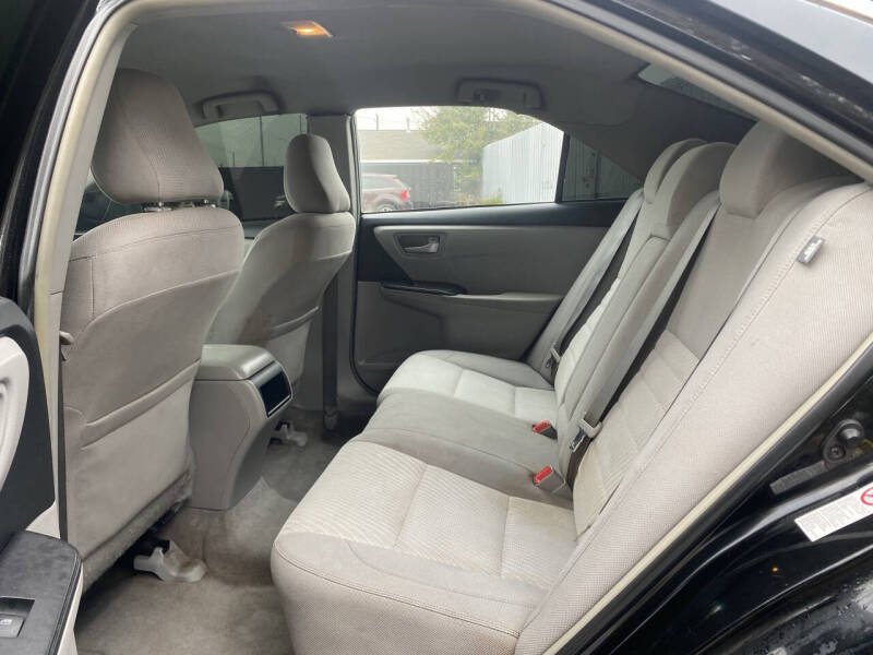 2015 Toyota Camry LE