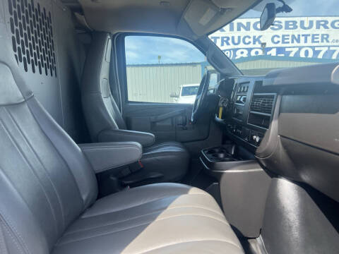 2022 Chevrolet Express 3500