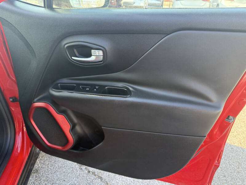 2016 Jeep Renegade Trailhawk