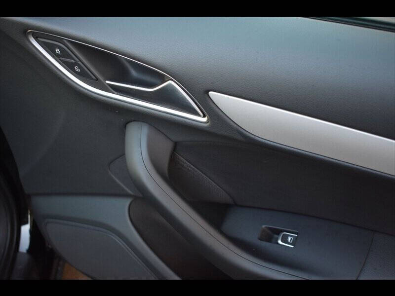 2017 Audi Q3 2.0T quattro Premium